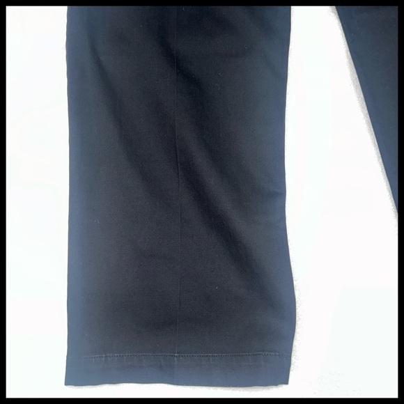 Dockers 🖤⚓️ Mens, Black, Khaki, Relaxed Fit, Wrinkle Free, 4 Pockets, Comfy ✌🏼 - Picture 15 of 16